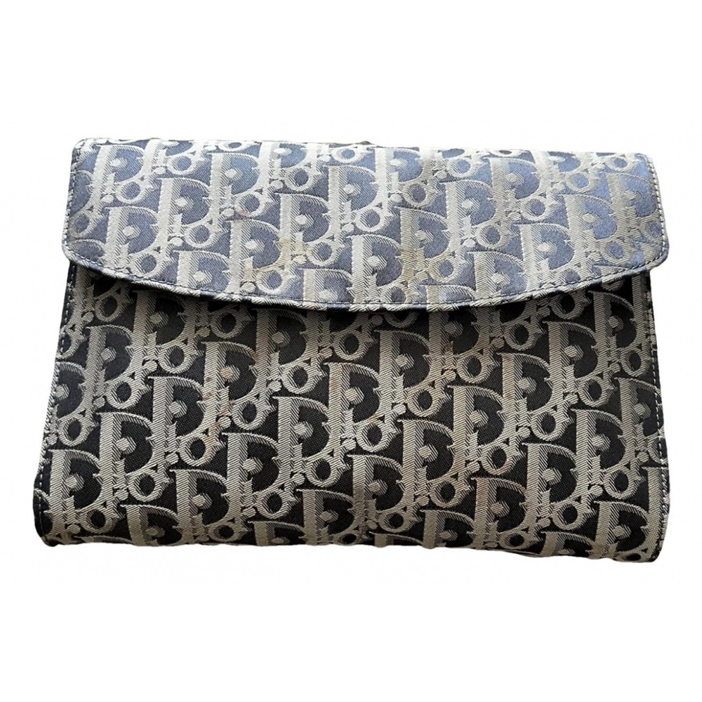 CHRISTIAN DIOR CLUTCH!